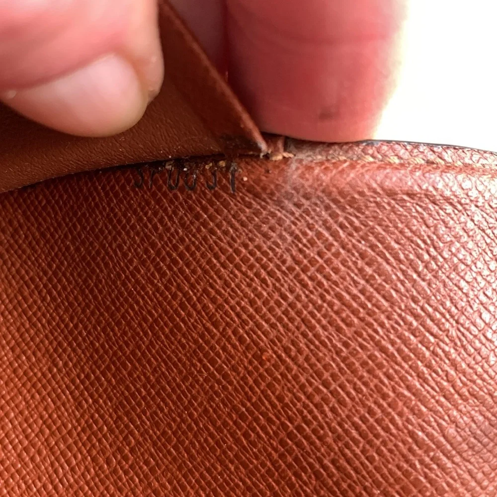 Louis Vuitton agenda
